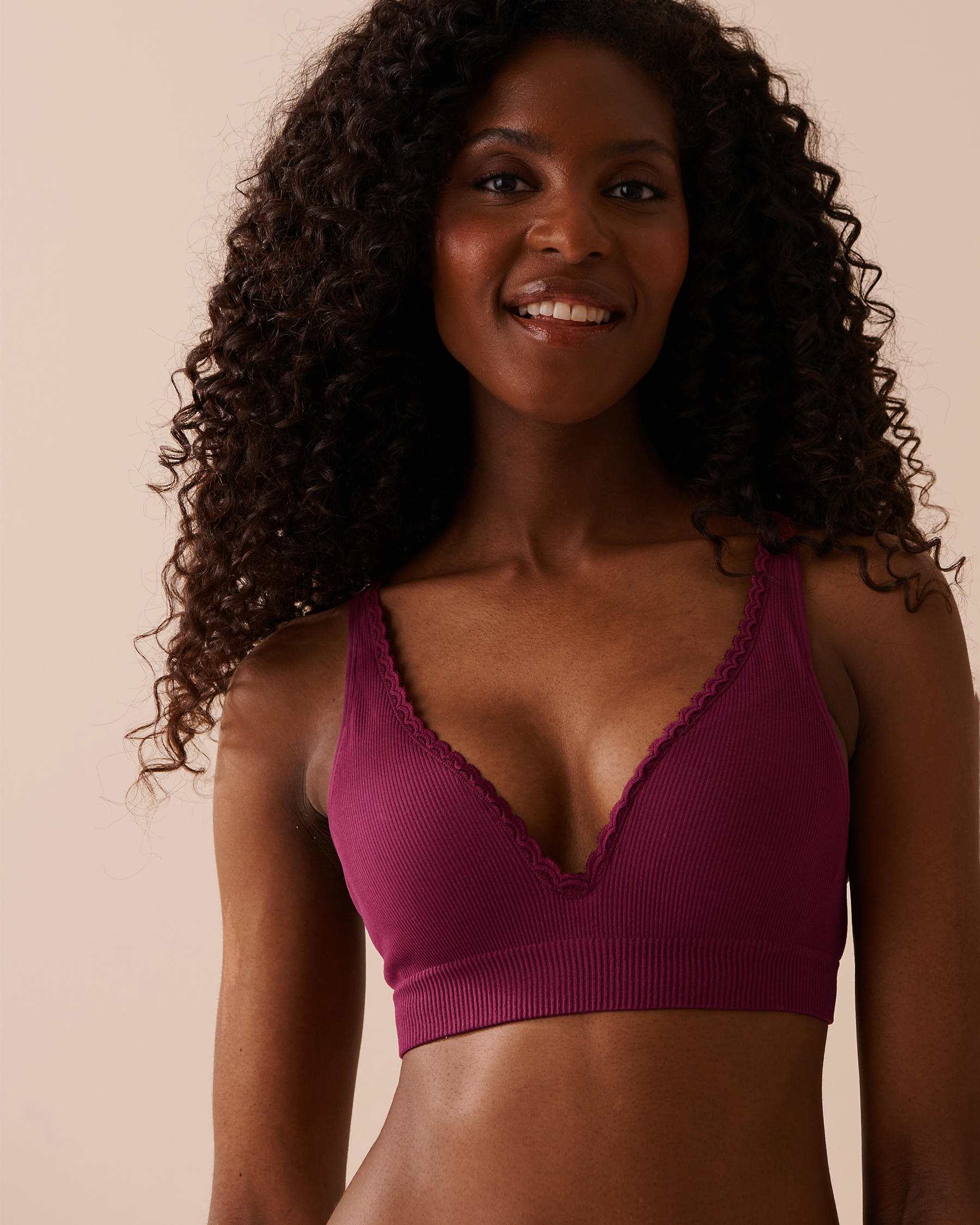 LA VIE EN ROSE Push Up Plunge Seamless Ribbed Bralette Plum 10300153 - View1