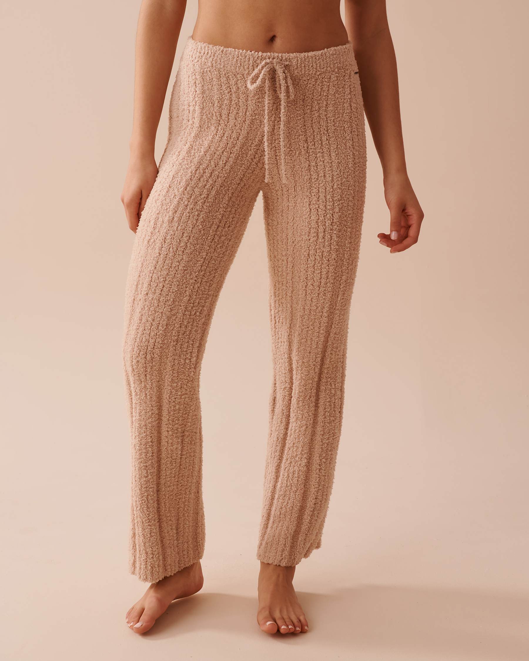 LA VIE EN ROSE Ribbed Chenille Pants Cream 50200075 - View1