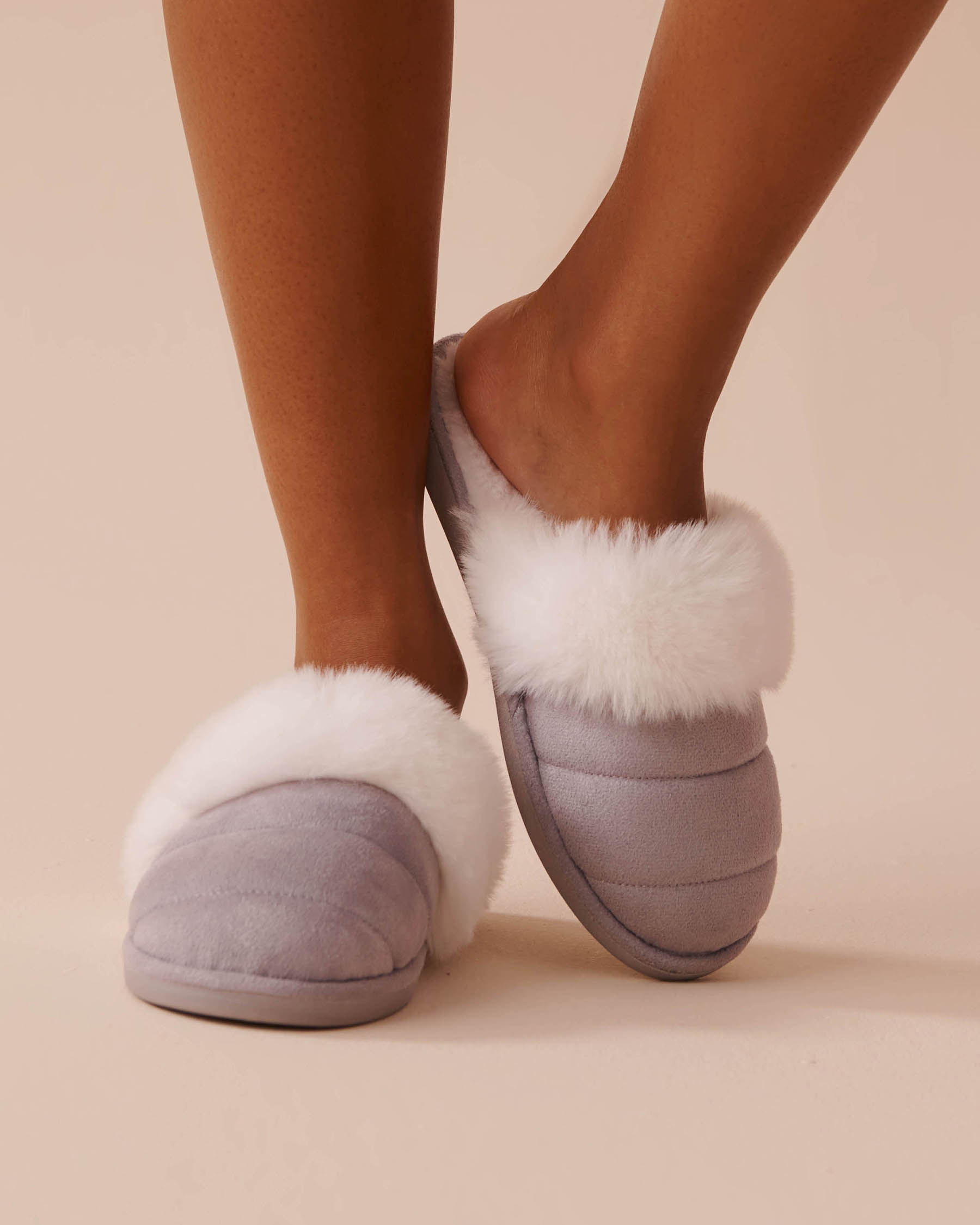 LA VIE EN ROSE Suede and Faux Fur Slippers Lilac Grey 40700341 - View1