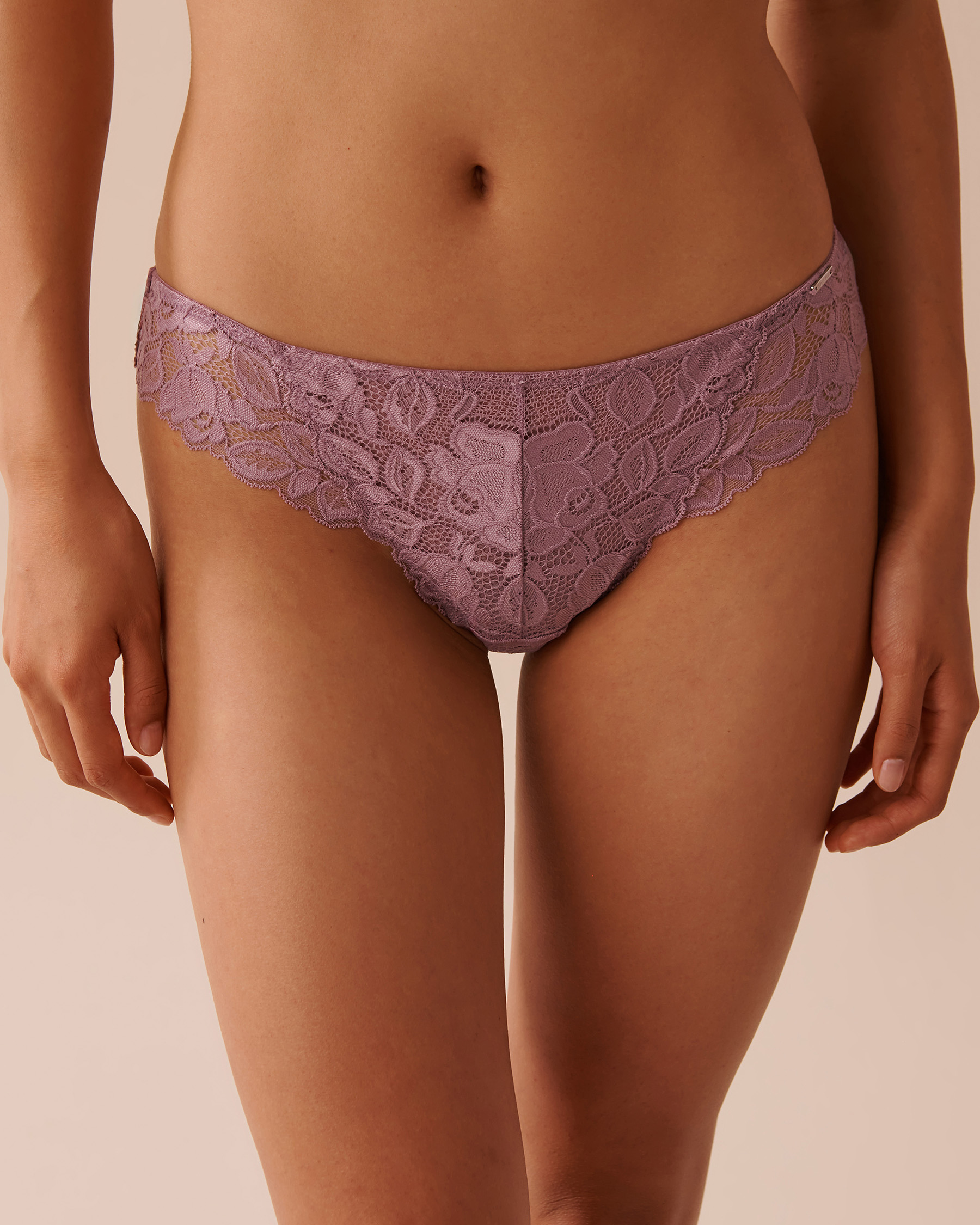 LA VIE EN ROSE Lace Thong Panty Dusty Orchid 20300336 - View1