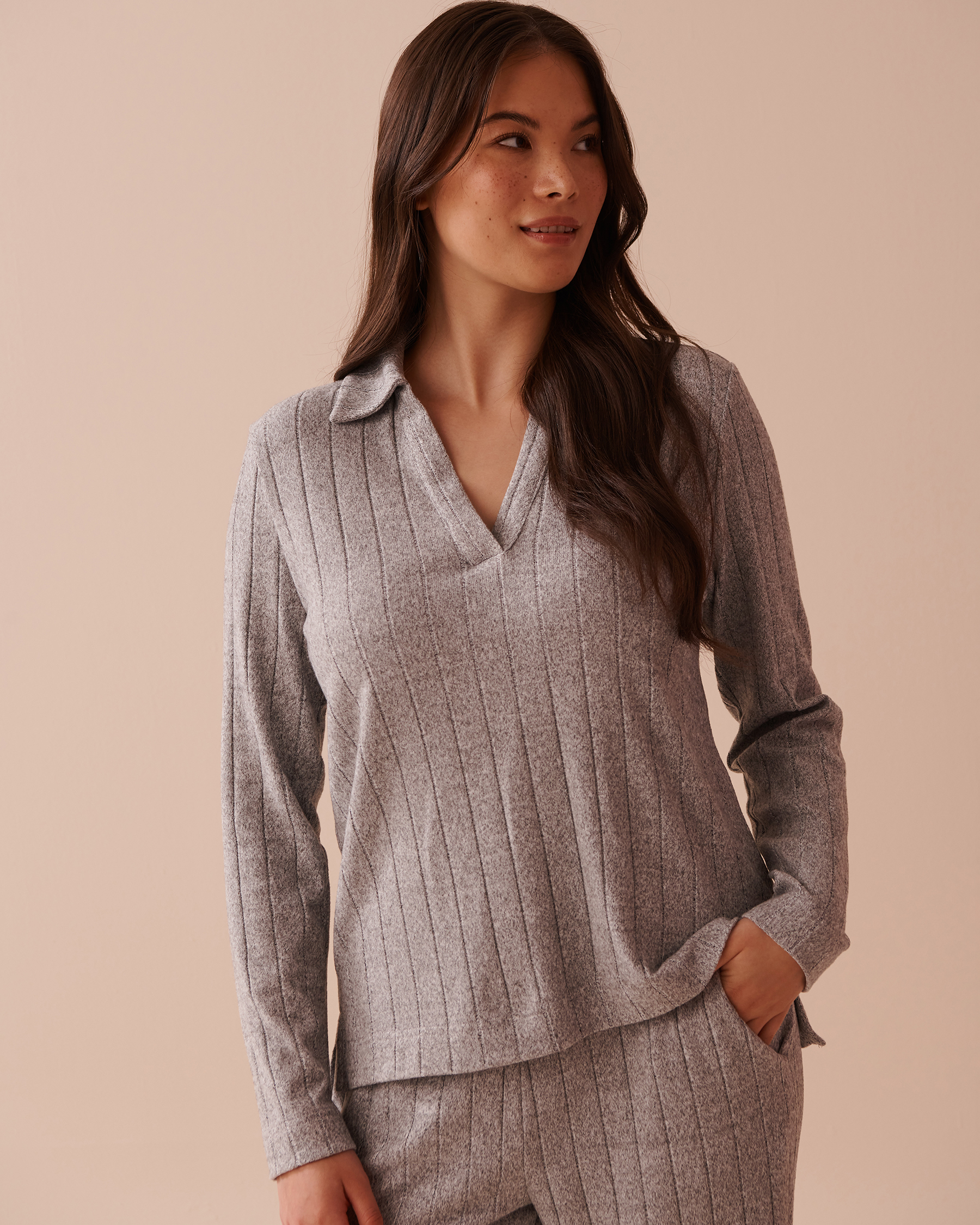 LA VIE EN ROSE Ribbed Long Sleeve Shirt Grey 50100095 - View1