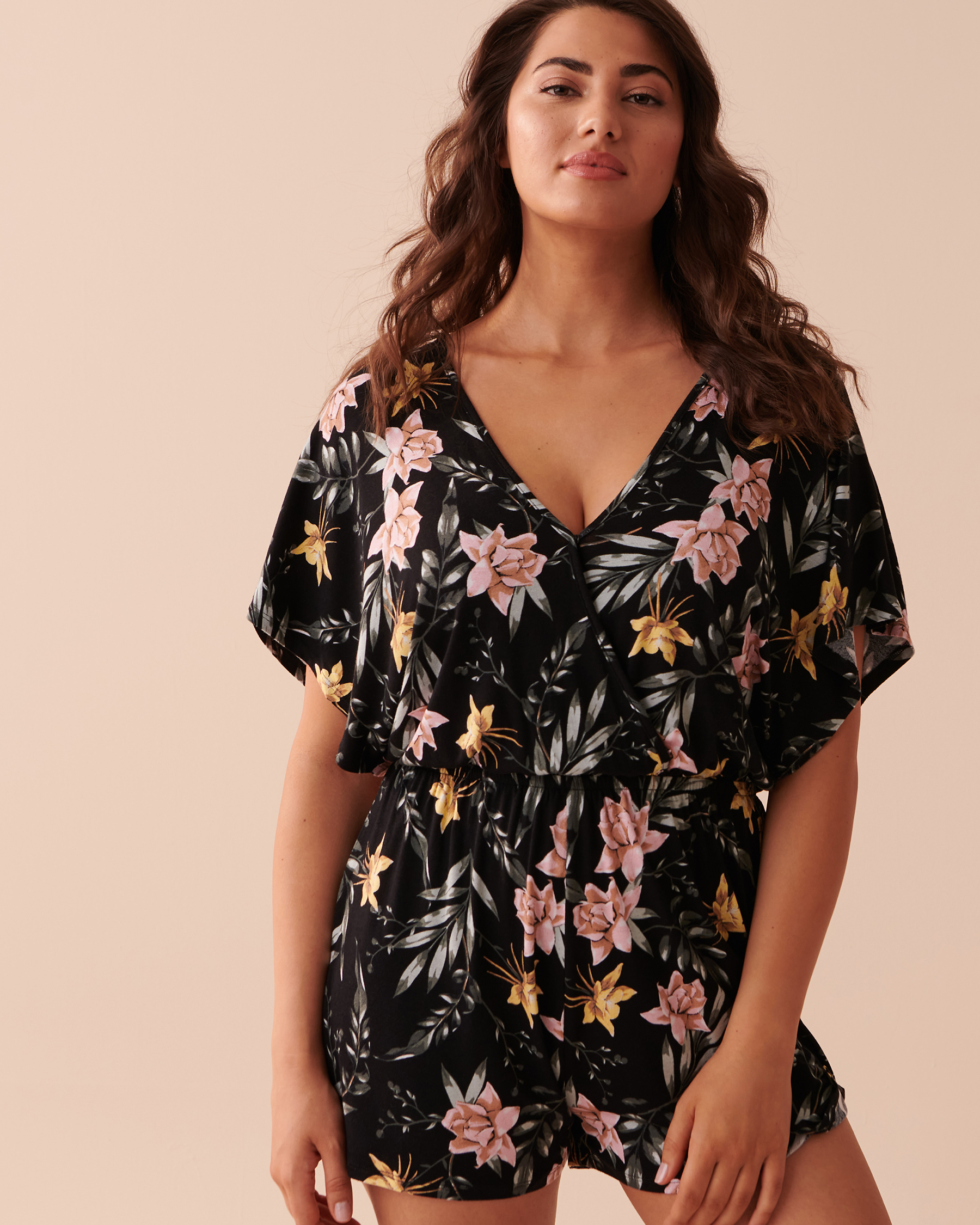 LA VIE EN ROSE AQUA Tropical Print Short Sleeve Romper Black Tropical Blooms 80300083 - View1